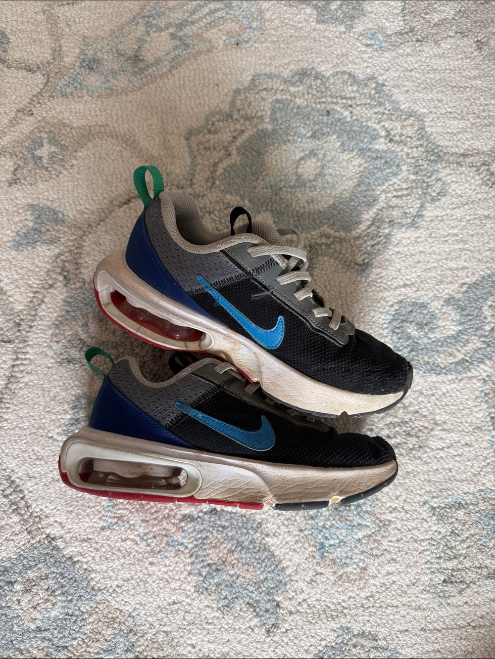 KIDS' NIKE LITTLE KID AIR MAX INTRLK RUNNING SHOES 2.5YOUTH